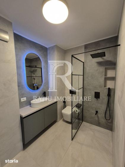 Apartament cu 2 camere decomandat în Centru Civic