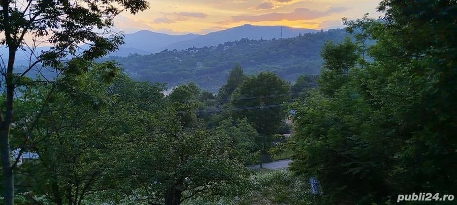 Teren intravilan la munte pentru casa , cabana , pensiune - 4