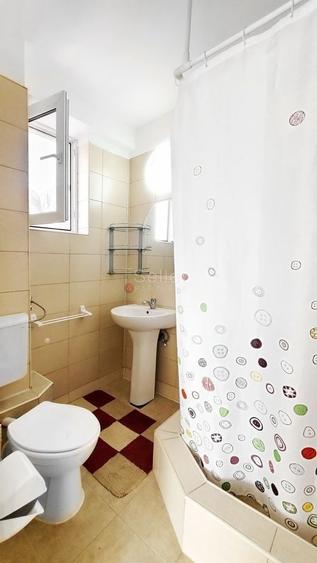 Apartament cu 2 camere decomandat, mobilat în Zamora