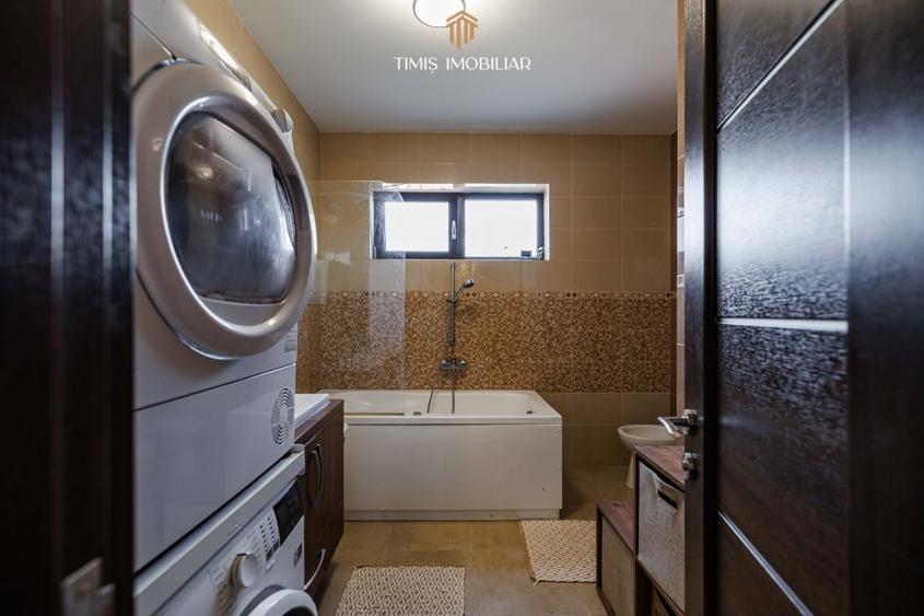 Casă individuală cu 5 camere cu Canalizare în Săcălaz
