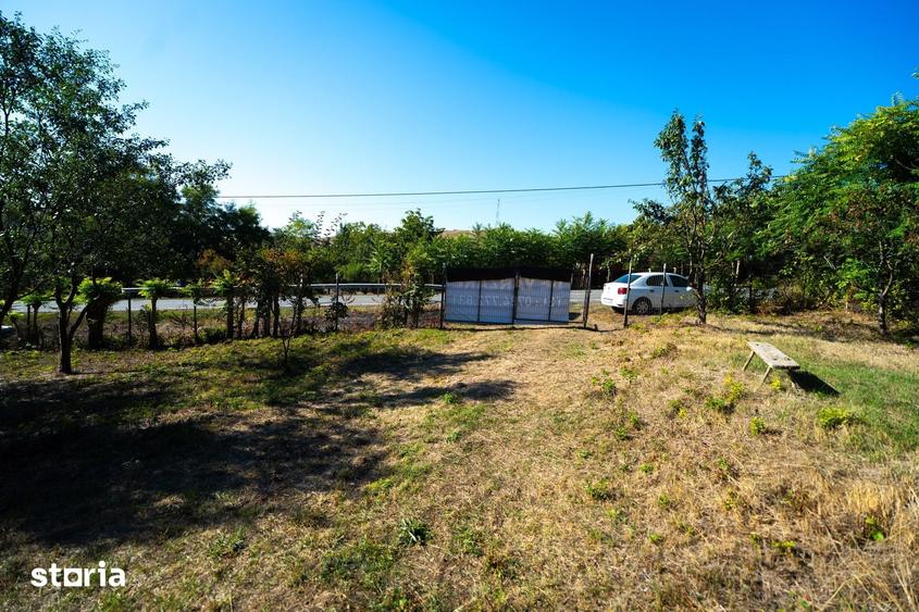 Casă cu 1 camere cu Teren 11400 Mp în Apahida