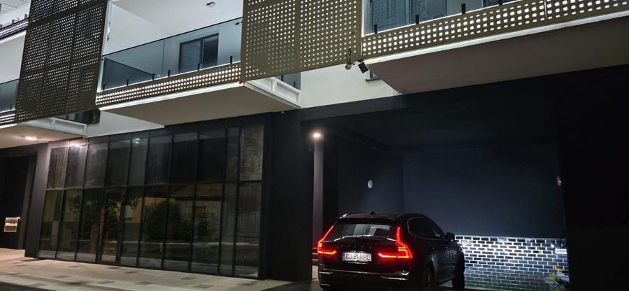 Apartament cu 3 camere semidecomandat în Cetății