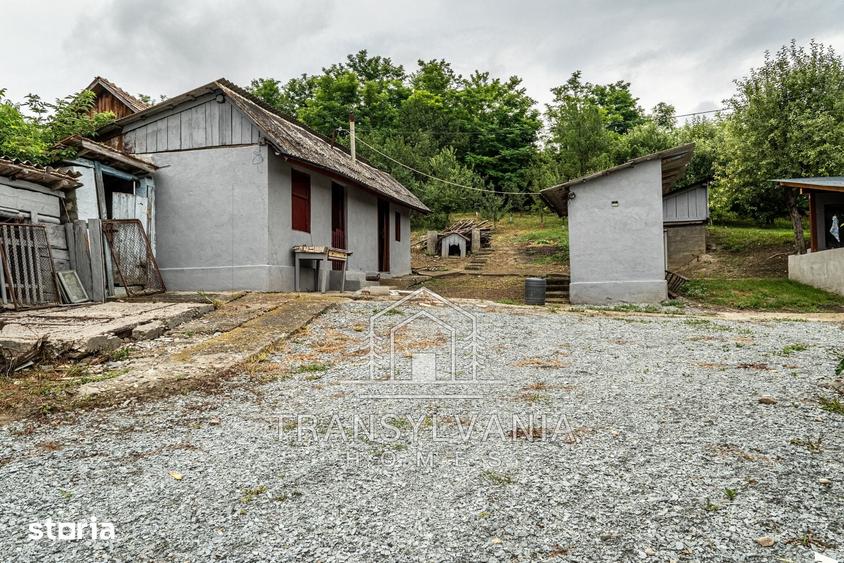 Casă cu 4 camere cu Teren 1425 Mp în Țaga