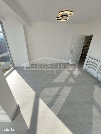 Apartament cu 4 camere decomandat în Florești