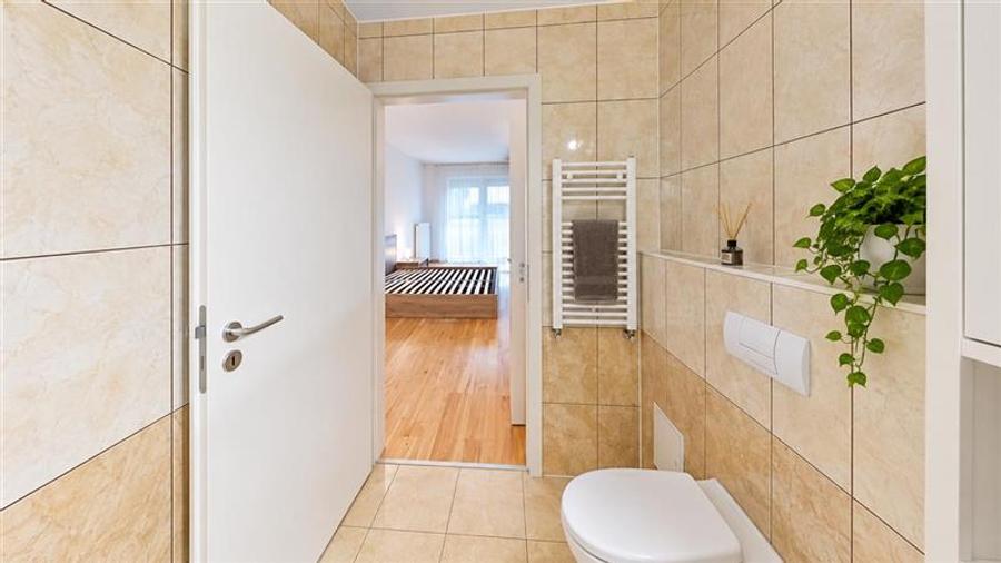 Apartament cu 3 camere decomandat, mobilat în Avantgarden