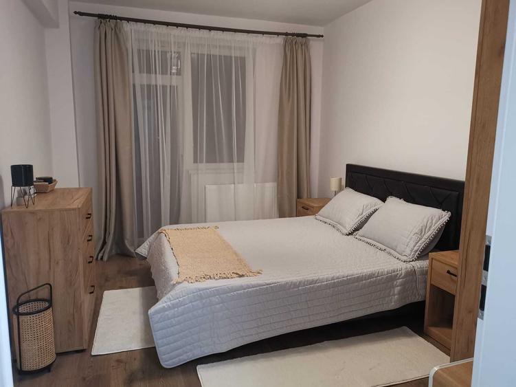 Apartament cu 2 camere semidecomandat în Florești