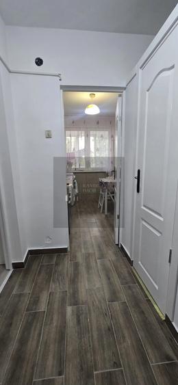 Apartament cu 2 camere semidecomandat, mobilat în Alexandru Obregia
