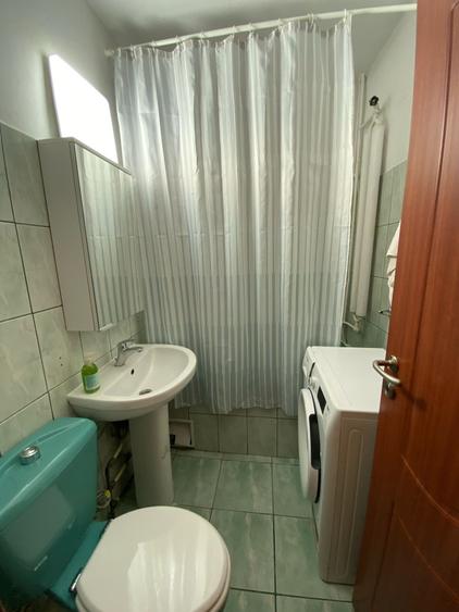 Apartament cu 2 camere decomandat, mobilat în Moara de foc
