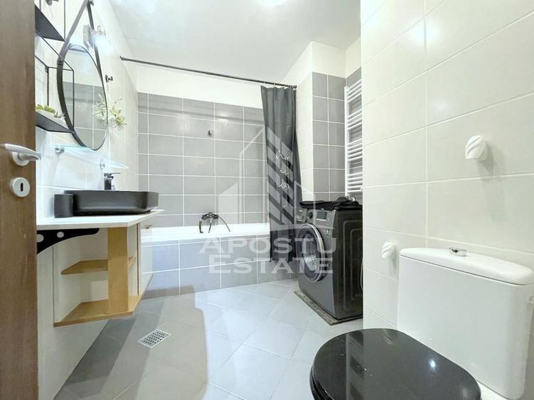 Apartament cu 2 camere semidecomandat, mobilat în Soarelui
