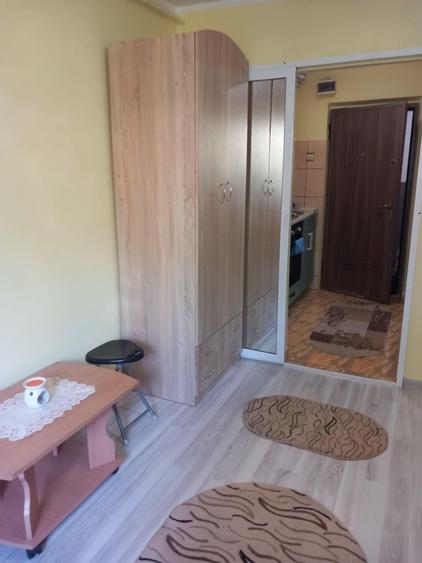 Garsonieră în Sârbi