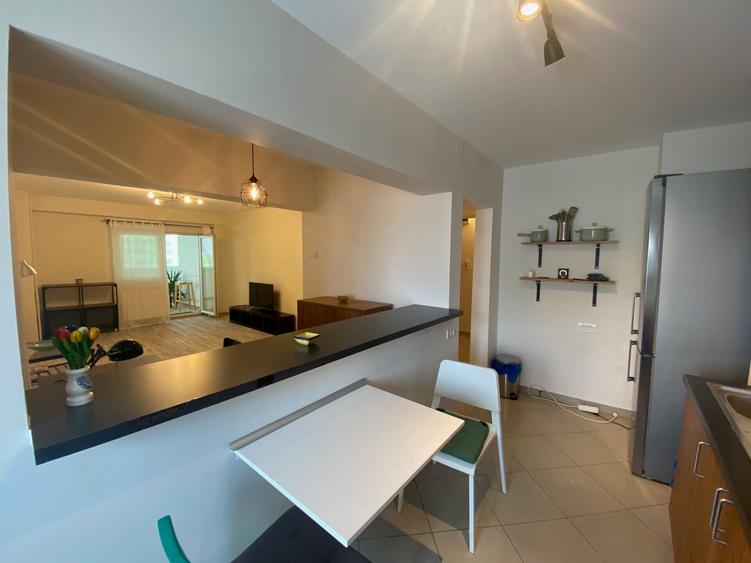 Apartament cu 3 camere decomandat, mobilat în Dorobanți