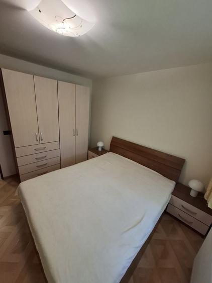 Apartament cu 2 camere decomandat în Micro 17