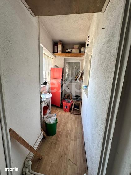Apartament cu 4 camere, mobilat în Central