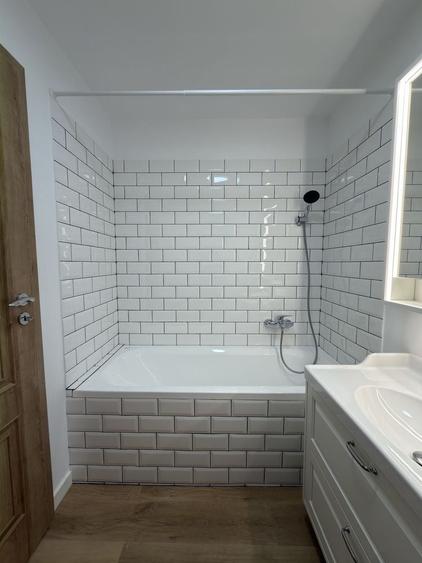 Apartament cu 2 camere decomandat în Banu Manta
