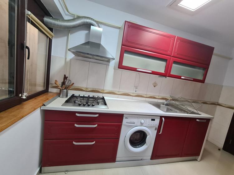 Apartament cu 2 camere decomandat în Tătărași