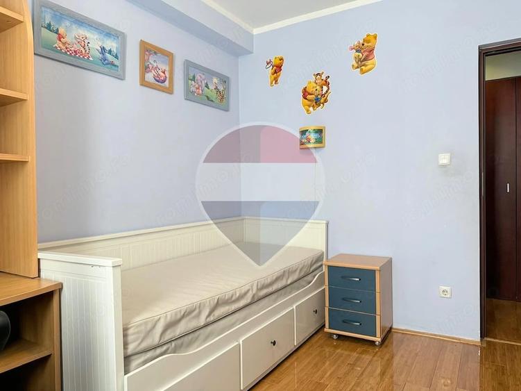Apartament cu 4 camere decomandat în Fundeni