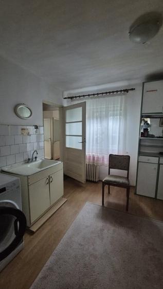 Casă individuală cu 4 camere cu Canalizare în Casa de Cultură