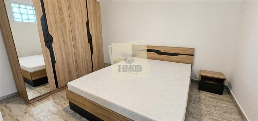 Apartament cu 3 camere semidecomandat, mobilat în Turnișor