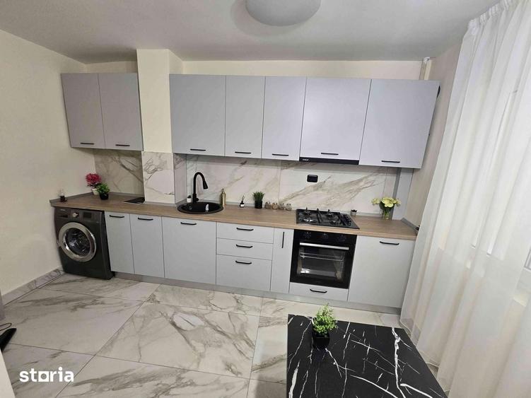 Apartament cu 3 camere decomandat în Giurgiului