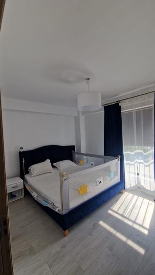 Apartament cu 2 camere decomandat în Lipovei