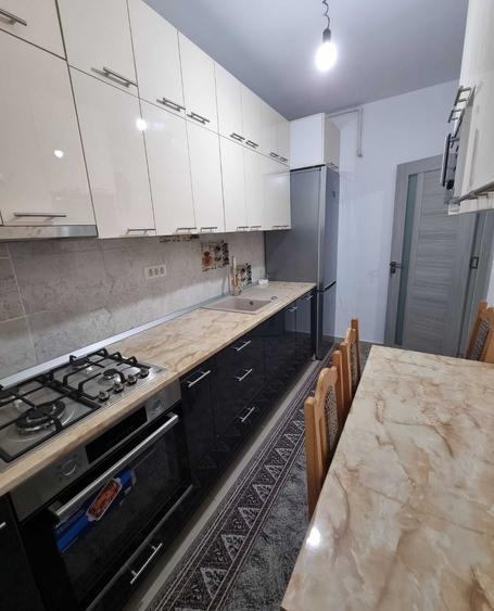 Inchiriez apartament cu doua camere - 1
