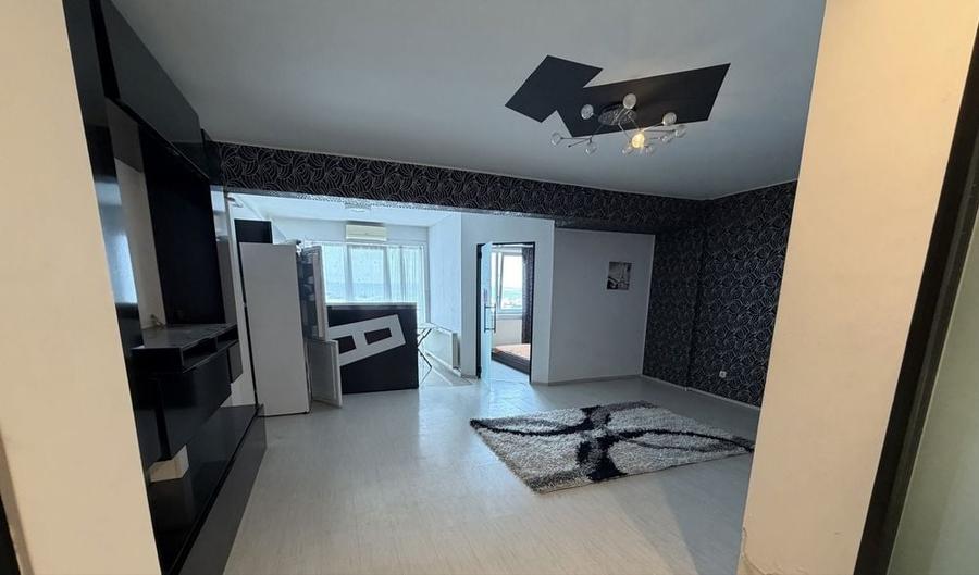 Apartament cu 2 camere semidecomandat în Calea Turzii