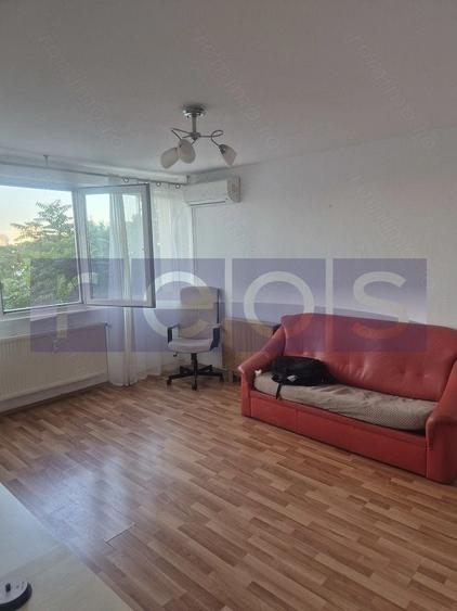 Apartament cu 2 camere, mobilat în Cantemir