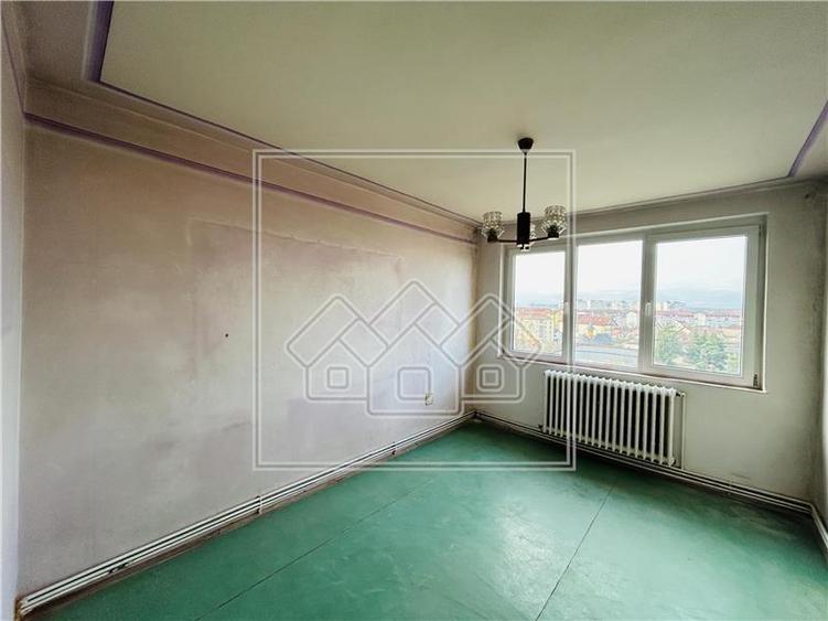 Apartament cu 2 camere, balcon si pivnita - etaj 7/10 - N. Iorga - 3