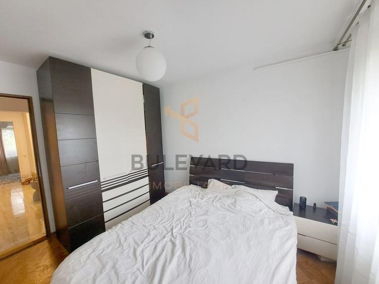 Apartament cu 4 camere decomandat, mobilat în Zorilor