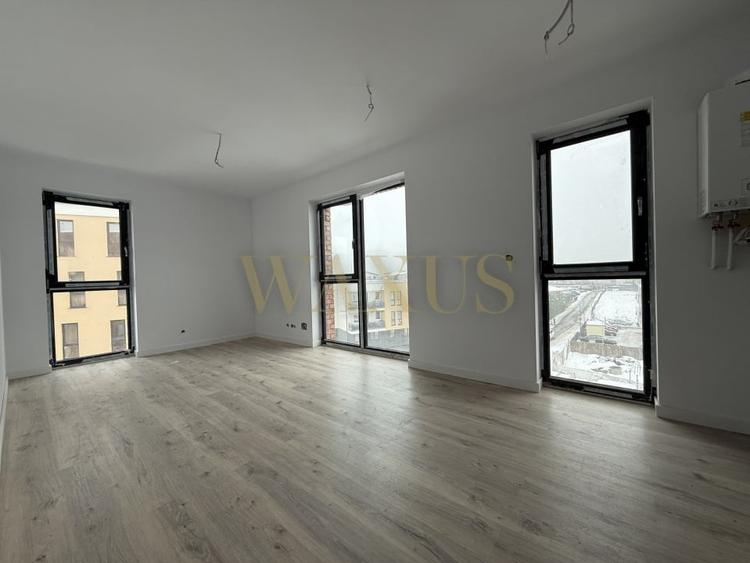 Apartament cu 3 camere semidecomandat în Florești — fotografia 2