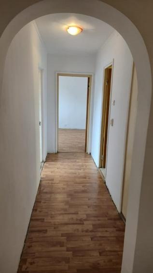 Apartament cu 2 camere decomandat în Lujerului