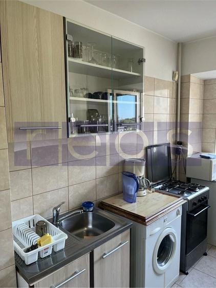 Apartament cu 2 camere decomandat, mobilat în Drumul Taberei