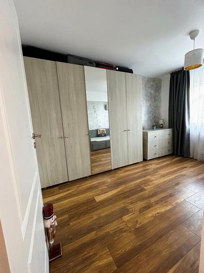 Duplex cu 4 camere cu Teren 150 Mp în Pipera