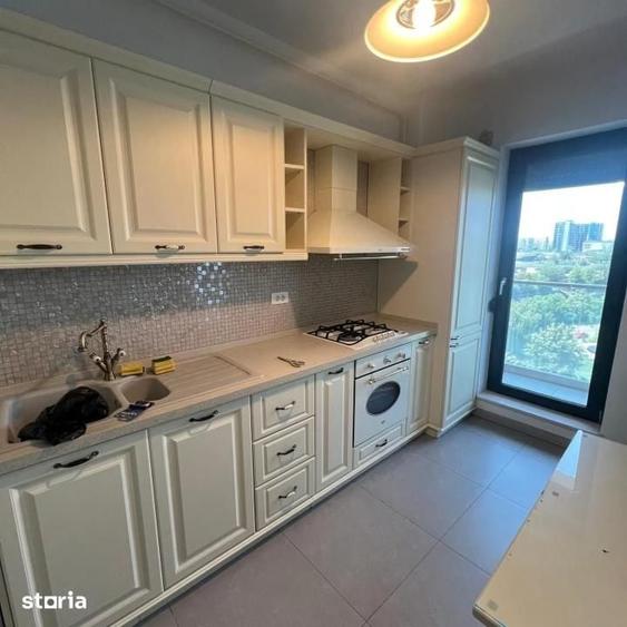 Apartament cu 2 camere, mobilat în Regie