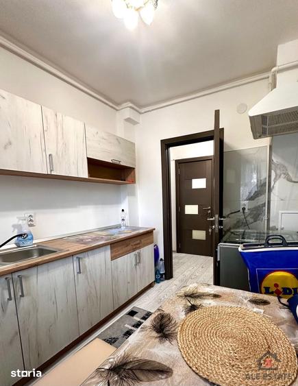 Apartament cu 2 camere semidecomandat în Micro 1
