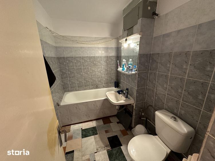 Apartament cu 2 camere decomandat, mobilat în Km 4