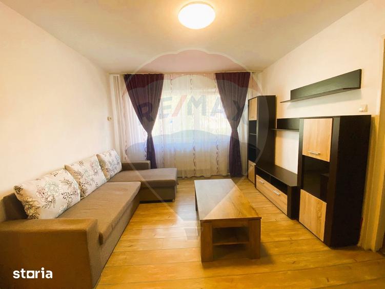 Apartament cu 2 camere, mobilat în Triaj