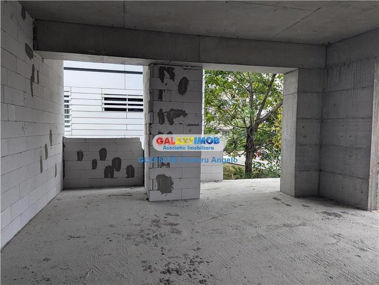 Apartament cu 3 camere decomandat în Camil Ressu