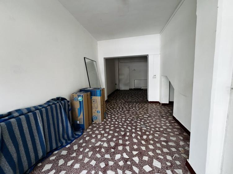 Spațiu comercial, de 40 mp, în Bucovina