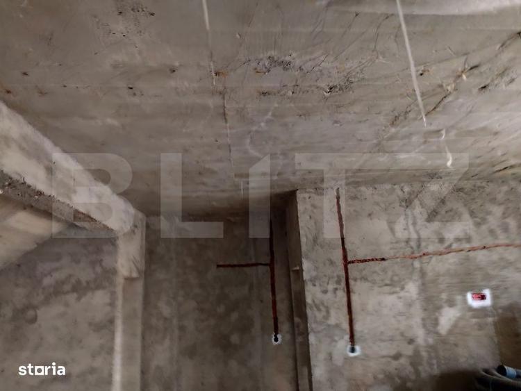 Casă cu 6 camere cu Teren 500 Mp în Butea