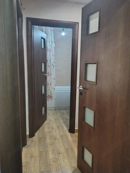Apartament cu 2 camere semidecomandat în Cuza Vodă