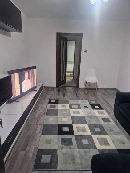 Apartament cu 2 camere semidecomandat în Brazda lui Novac