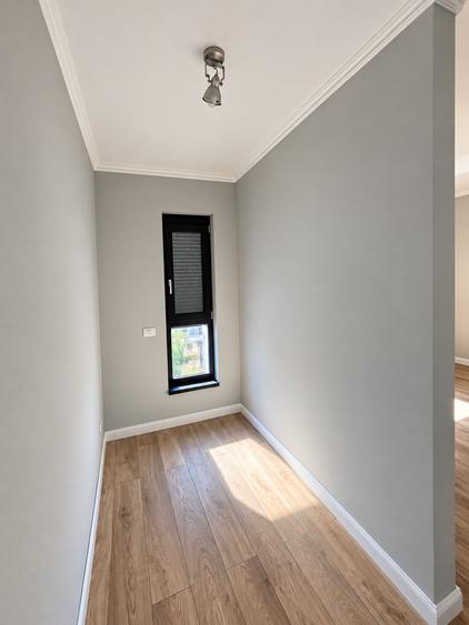Duplex cu 5 camere cu Canalizare în Covaci