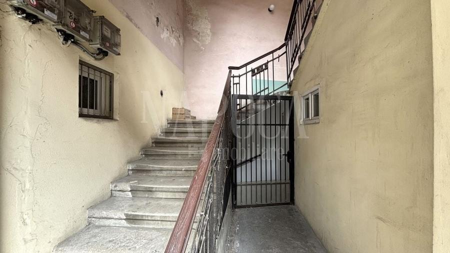 Apartament cu 3 camere decomandat în P-ța Mihai Viteazul