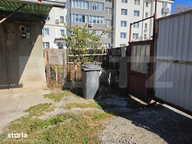 Casă cu 2 camere cu Teren 483 Mp în Criș