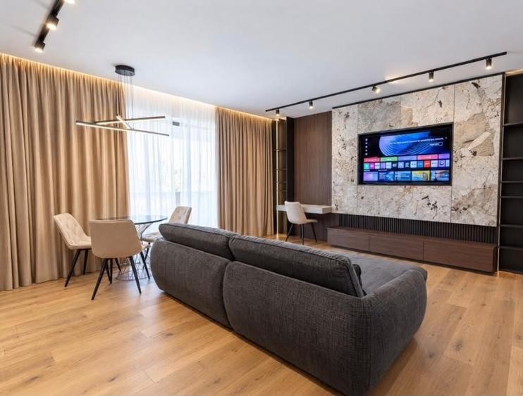 Apartament cu 3 camere, mobilat în Pipera
