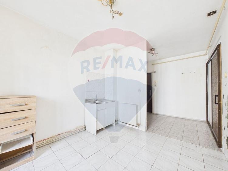 Apartament cu 2 camere, decomandat, gata de transformare-Crangasi - 4