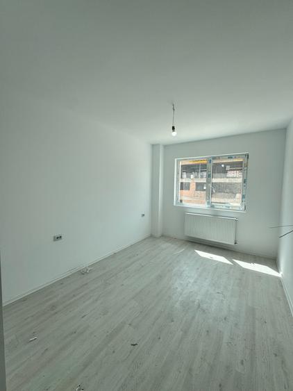 Apartament 2 camere decomandat,spatios-Comision 0% - 8