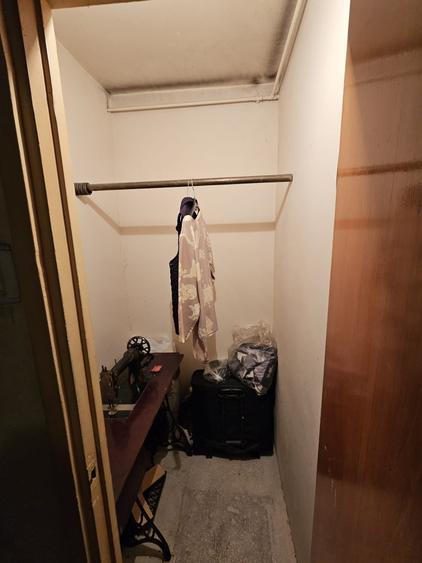 Apartament cu 3 camere decomandat în Titan