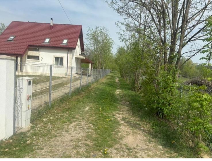 Spațiu comercial, în Brebu